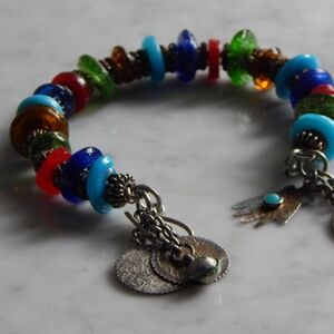 Unique silver bracelet